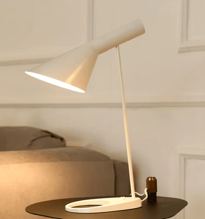 Jardioui Blanc Lampe de Bureau Industrielle Design